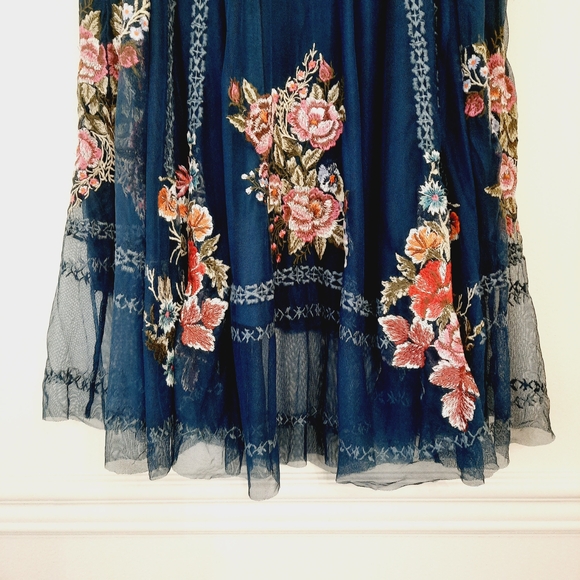 Sundance Poetry Embroidered Midi Skirt Medium NWT - Picture 4 of 8